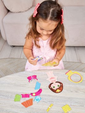 Магнитная игра "Одевашки. Настя"